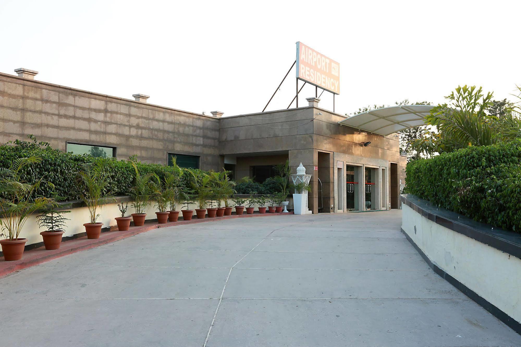 Hotel Airport Residency Nueva Delhi Exterior foto